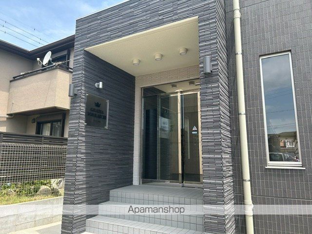 ＪＲ関西本線 四日市駅 徒歩10分 4階建 築5年の外観写真