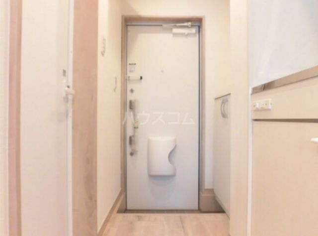 東急目黒線 西小山駅 徒歩7分 3階建 築10年の玄関写真