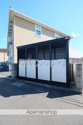 東武東上線 高坂駅 徒歩16分 2階建 築13年の外観写真