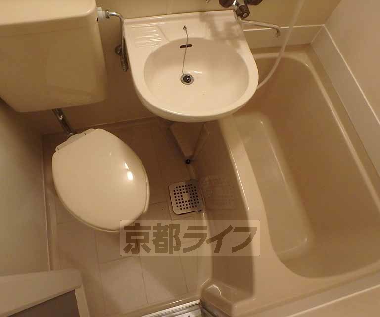 メゾン・ラ・ココネの風呂写真