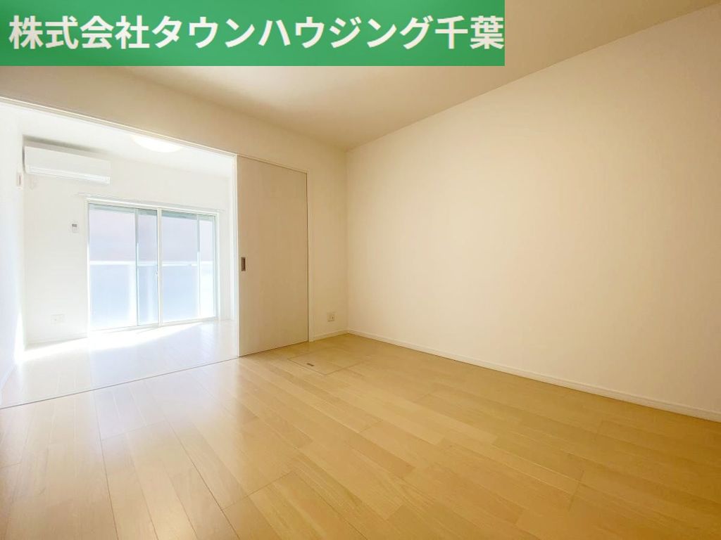 アトレイユ蘇我の居間写真