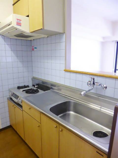 キッチン　別部屋参考写真です。