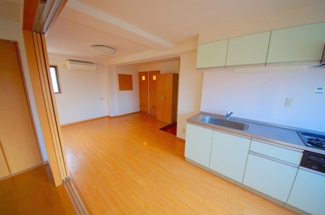 ブランジュ高殿の居間写真
