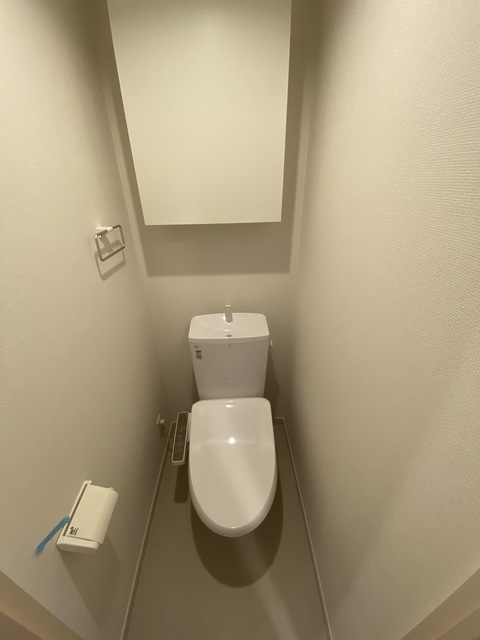 トイレ　ウォシュレット付き！