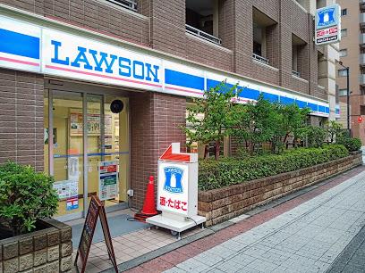コンビニ　ローソン 馬喰町駅前店（コンビニ）まで199m