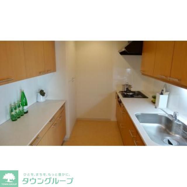 キッチン　※写真は同タイプ住戸です。