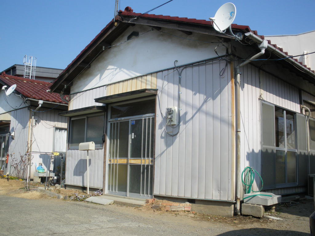 松本貸住宅２号棟の建物外観