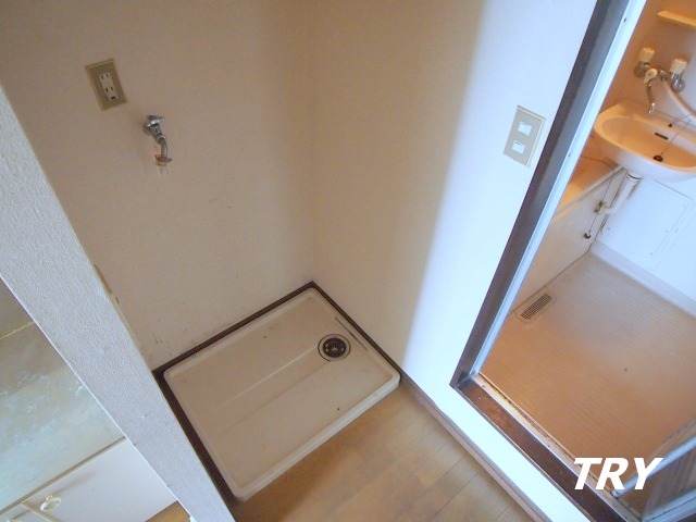 洗面設備　室内洗濯機置場