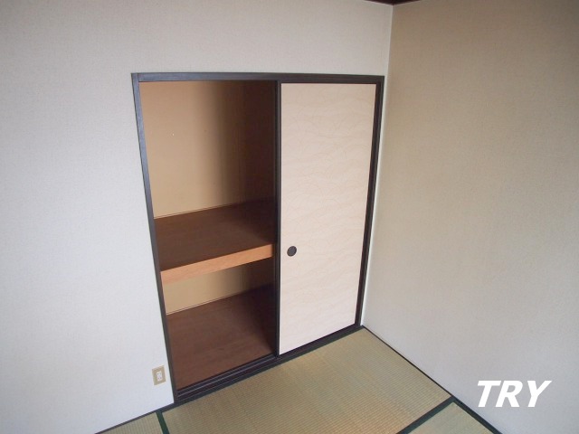 収納　和室押入