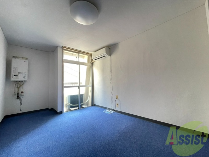 居室・リビング　帖のリビングになります。伸び伸び出来そうですね。