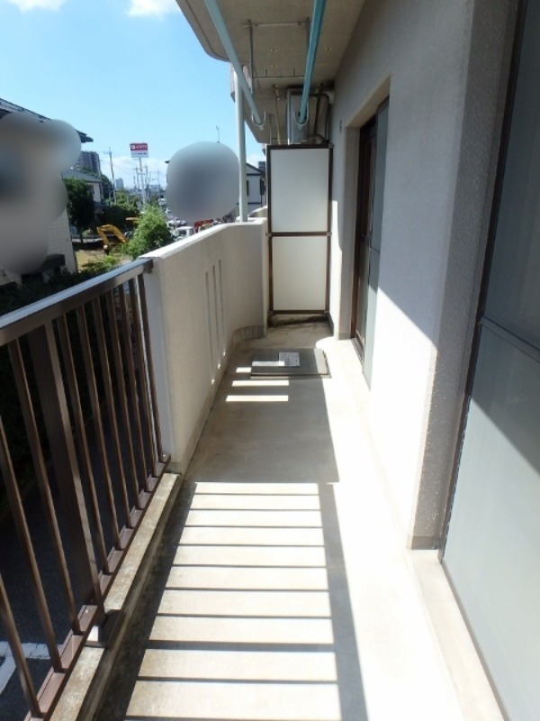 バルコニー　図面と現状に相違がある場合には現状を優先