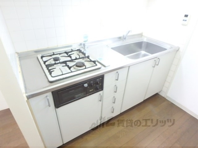 キッチン　広々したキッチンです