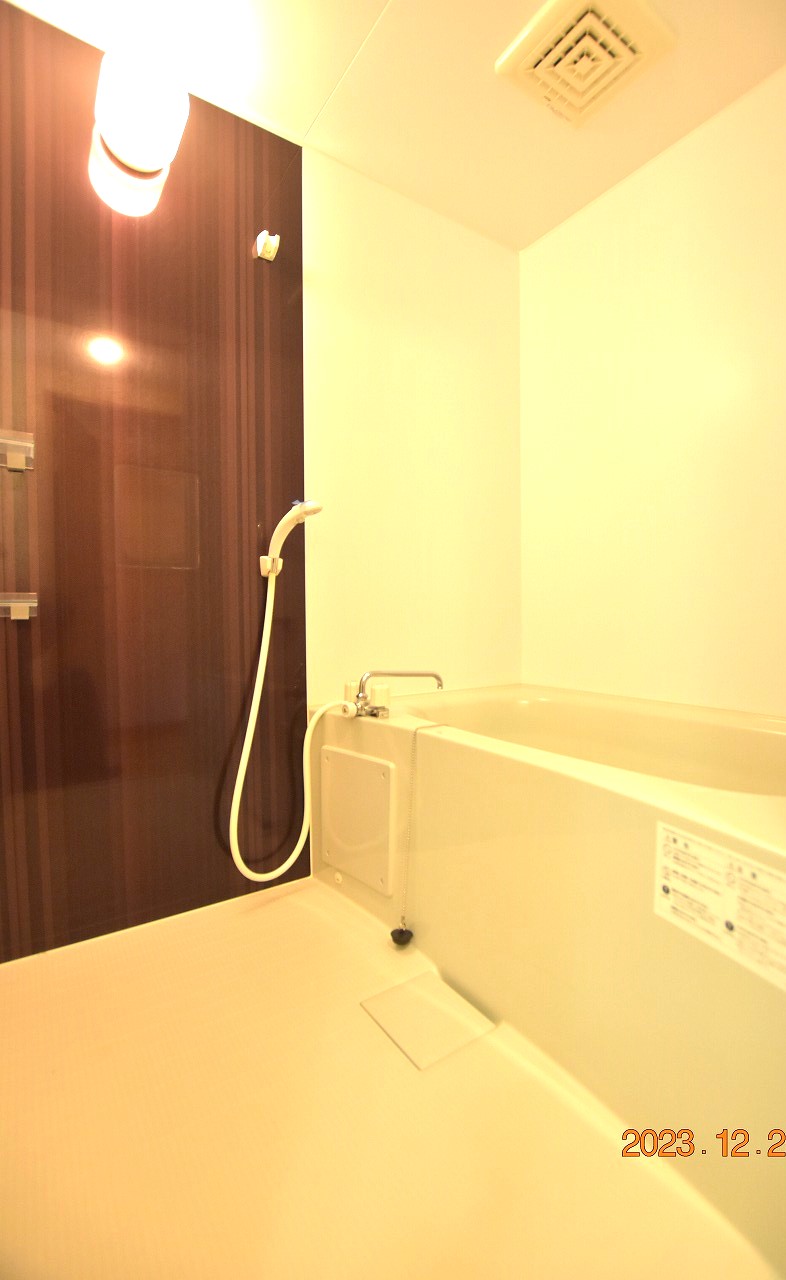 バス・シャワールーム　1ヶ月フリーレント付！仲介手数料50％割引（個人契約のみ）