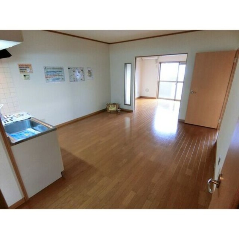 居室・リビング　図面と現状に相違がある場合には現状を優先