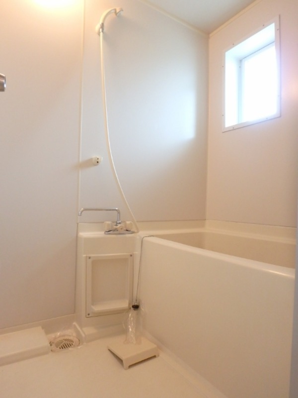 バス・シャワールーム　図面と現状に相違がある場合には現状を優先