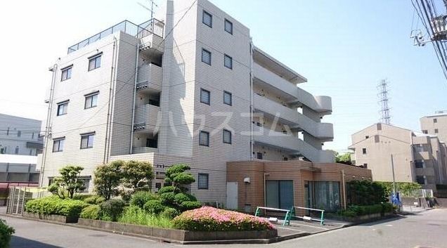 横浜市都筑区富士見が丘のマンションの建物外観