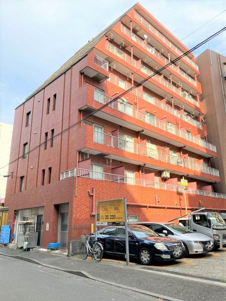 ライオンズマンション末吉町の建物外観