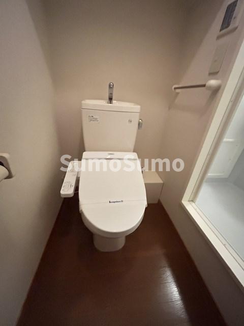 トイレ　ゆったりとした空間のトイレです