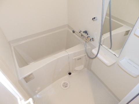 バス・シャワールーム　バス（イメージ）