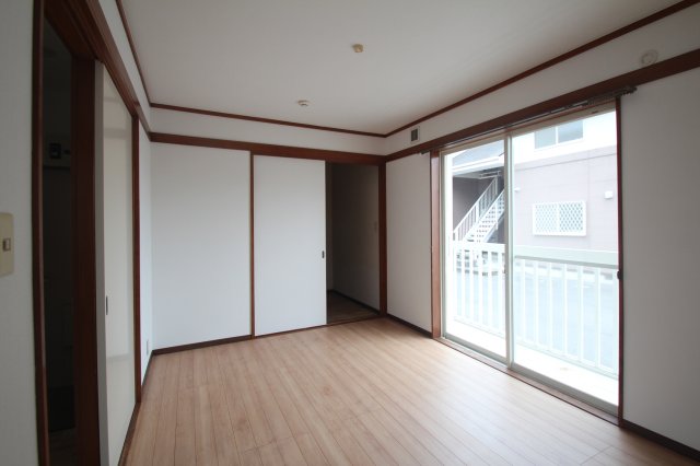 その他部屋・スペース　使い勝手のいい寝室です