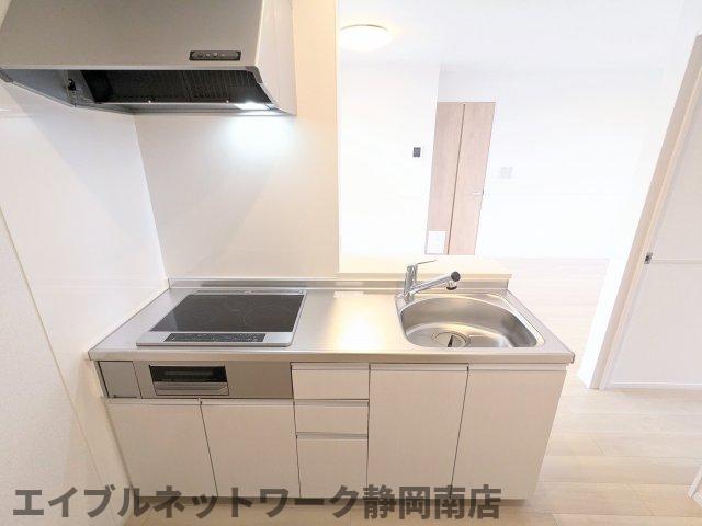 キッチン　キッチンでお料理をお楽しみください