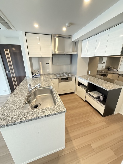 キッチン　システムキッチン