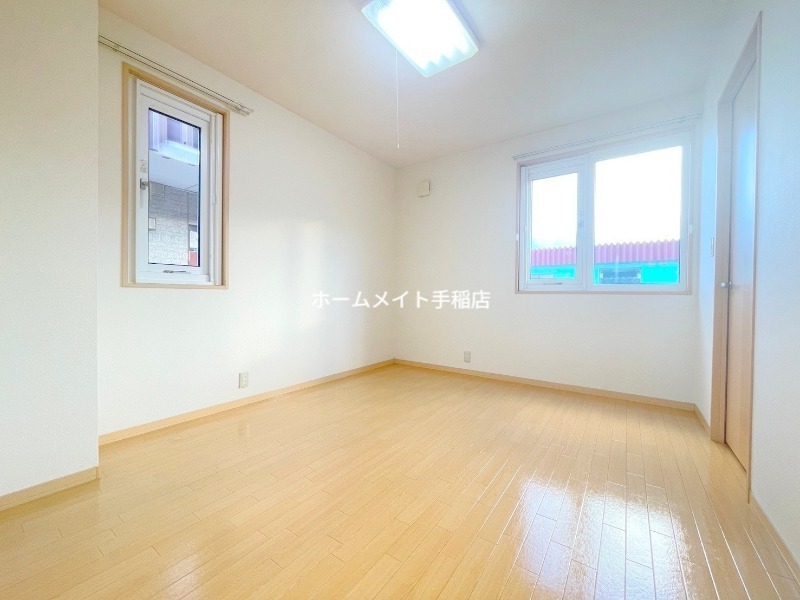 その他部屋・スペース　明るい洋室♪