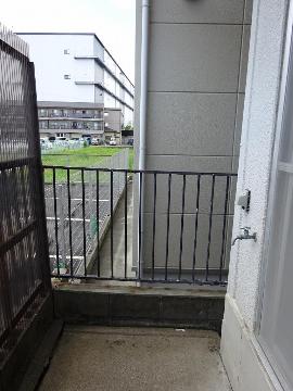 　バルコニー　テラス