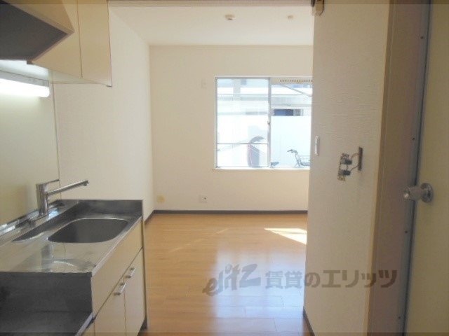 その他部屋・スペース　廊下