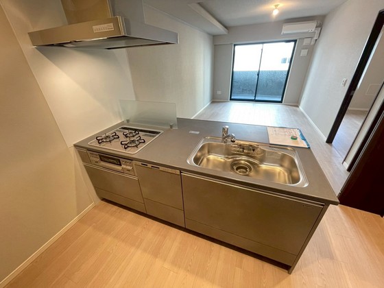 キッチン　※別部屋の写真です