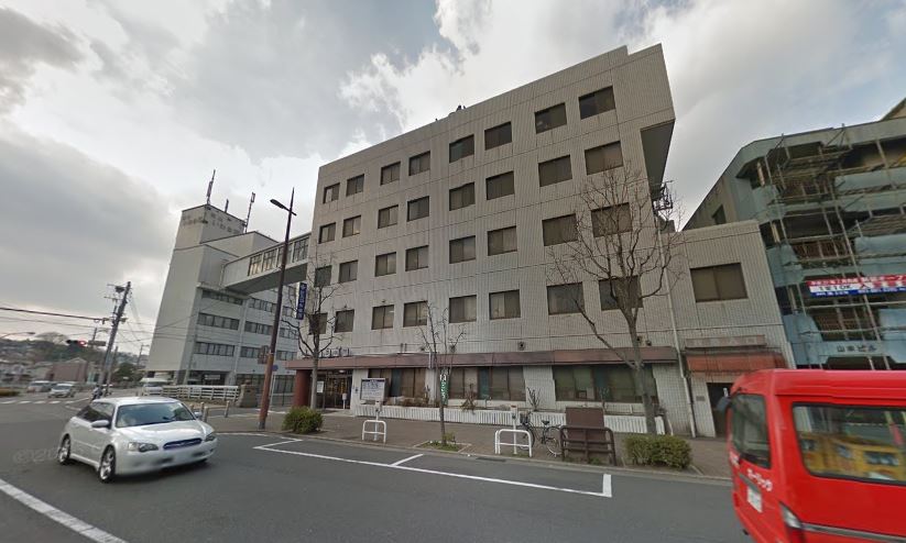 病院　牧山中央病院（病院）まで237m