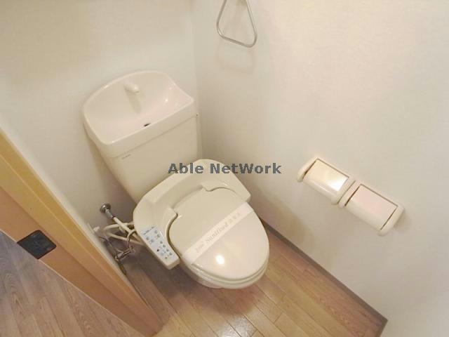 トイレ　トイレ