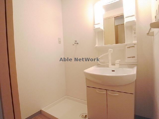 洗面設備　洗面＆洗濯機置場