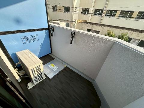バルコニー　ベランダ