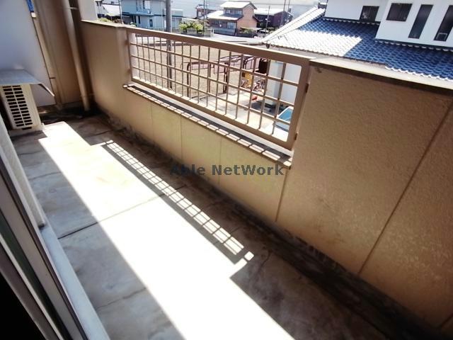 バルコニー　ベランダ