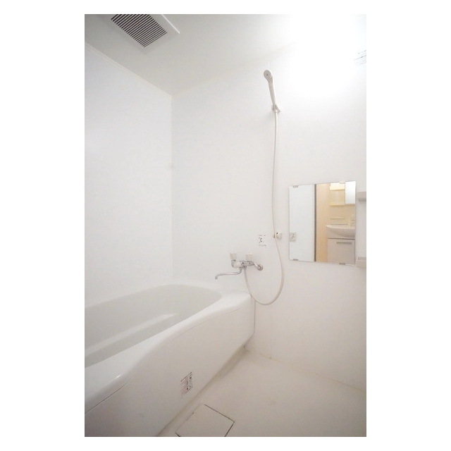 バス・シャワールーム　追焚完備！