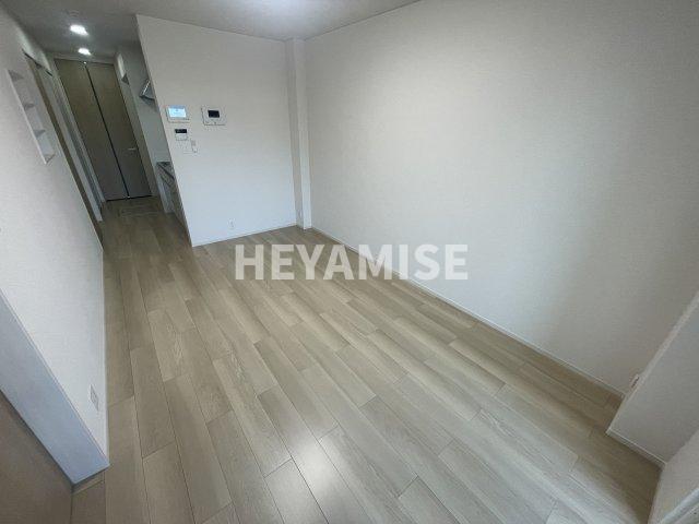 居室・リビング　※室内画像は別号室のもの