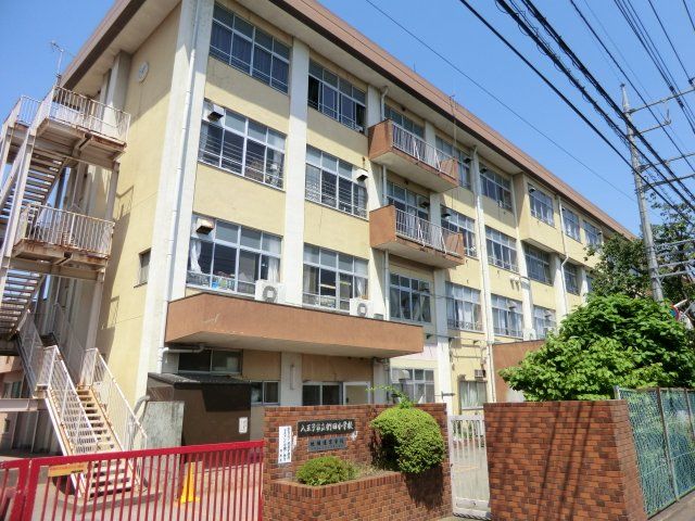 小学校　八王子市立椚田小学校（小学校）まで1503m