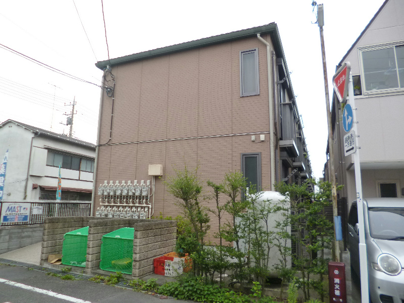 建物外観　周辺環境良好な物件です。