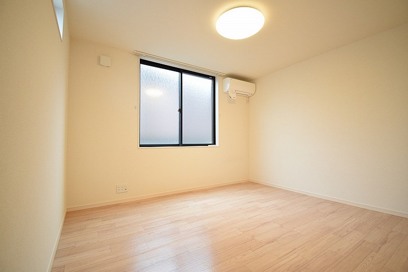 その他設備　エアコン付き