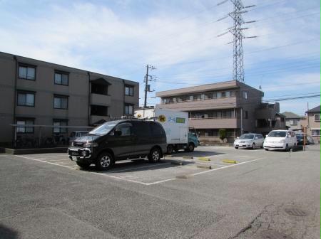 駐車場　駐車場