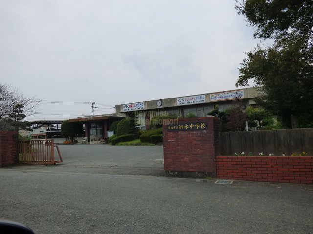 中学校　菊池市立泗水中学校（中学校）まで1855m