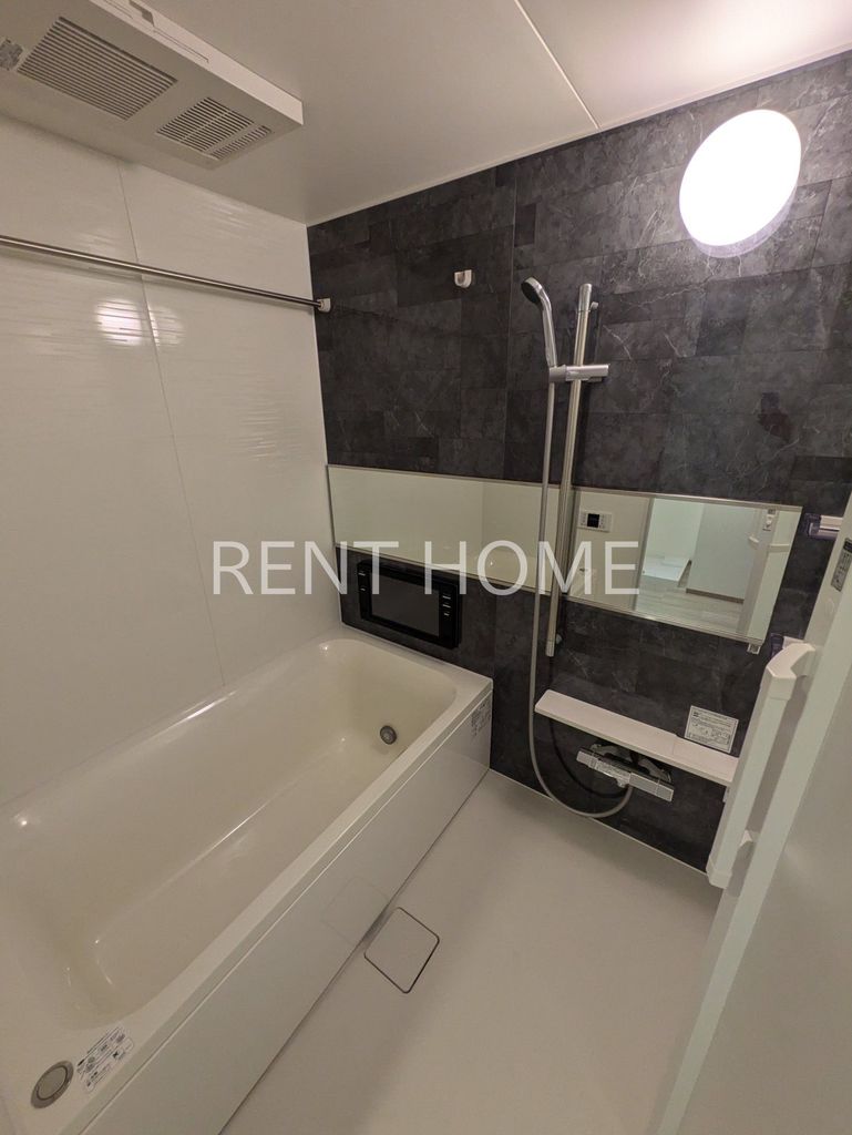 バス・シャワールーム　浴室TV付き