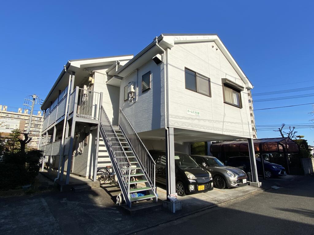 建物外観　陽の当たる明るい部屋です