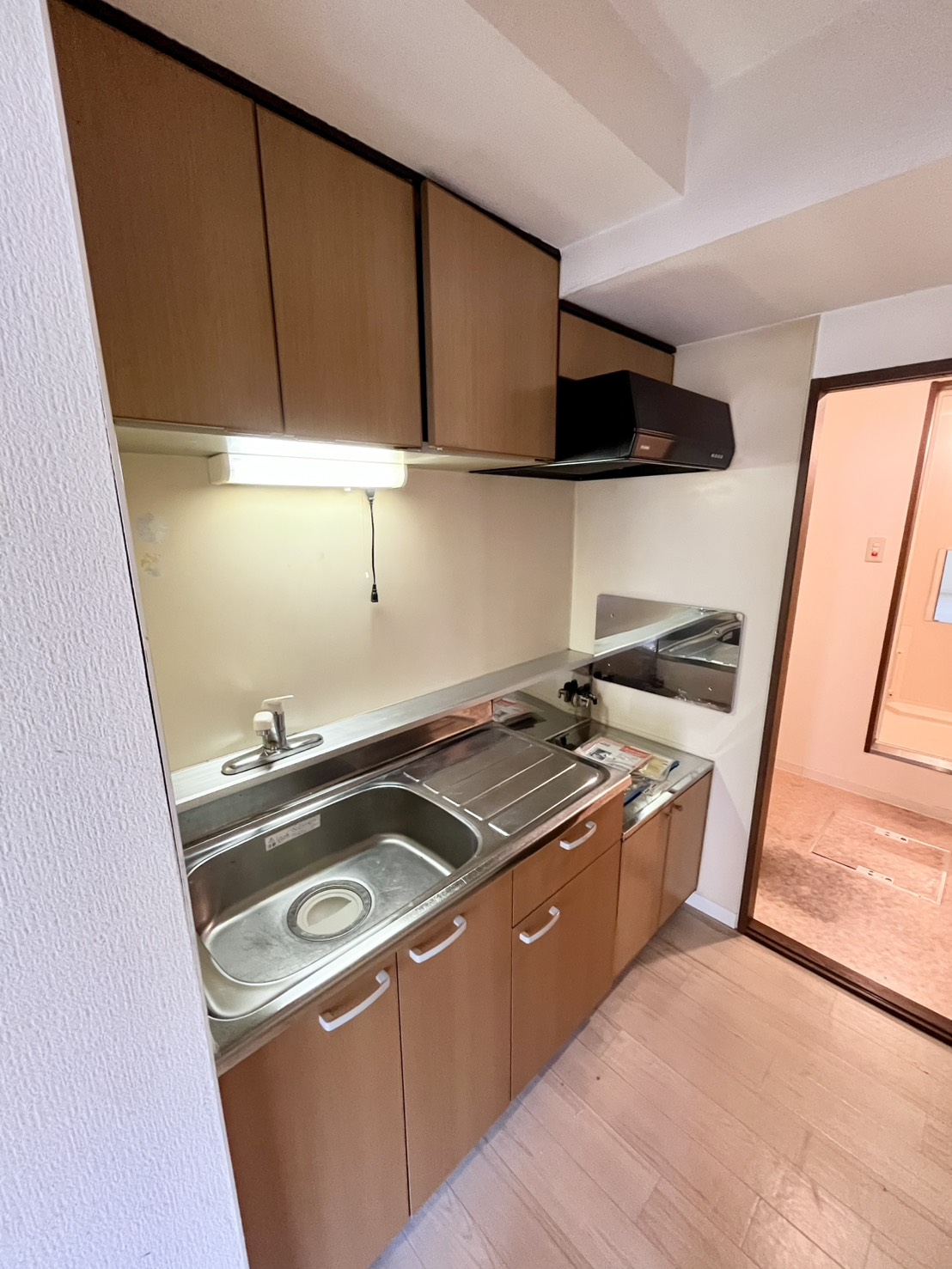 キッチン　人気の独立キッチンタイプです。