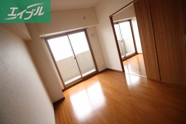 その他部屋・スペース　日当たり良好な洋室