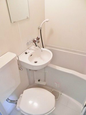 バス・シャワールーム