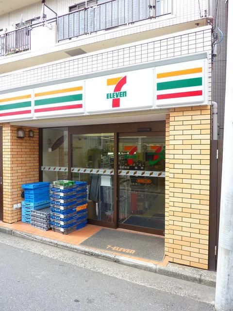 コンビニ　★★セブンイレブン（コンビニ）まで508m