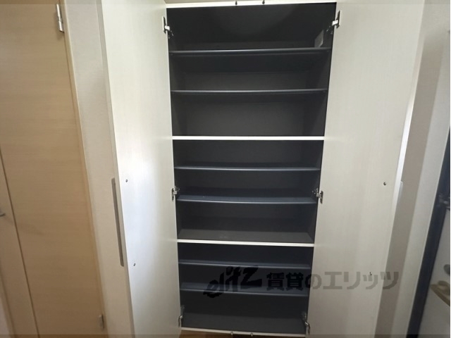 収納　下駄箱
