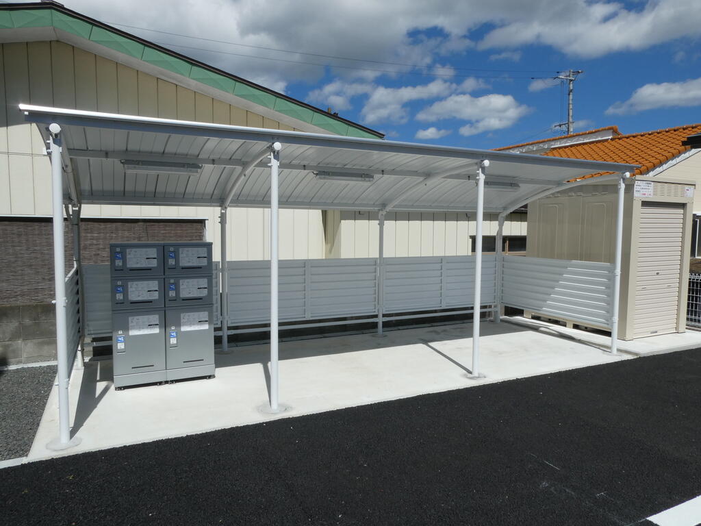 その他共有部分　宅配ボックス、駐輪場